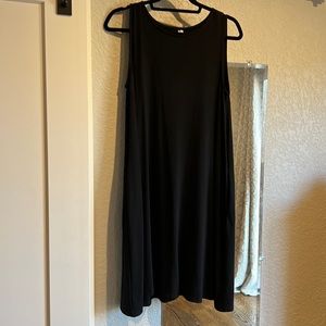 Black cotton / spandex sleeveless dress